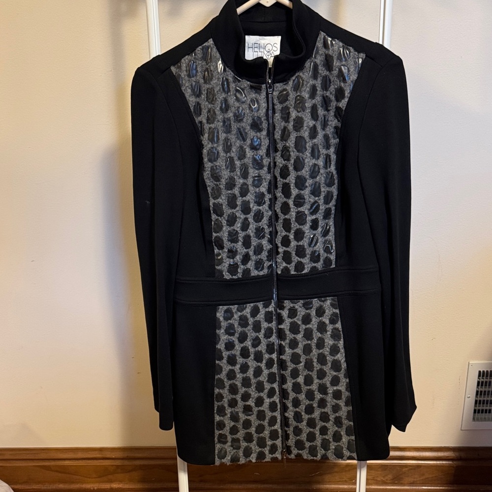 Helios & Luna black wool jacket size 6